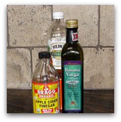 vinegar bottles: vinegar to lose weight